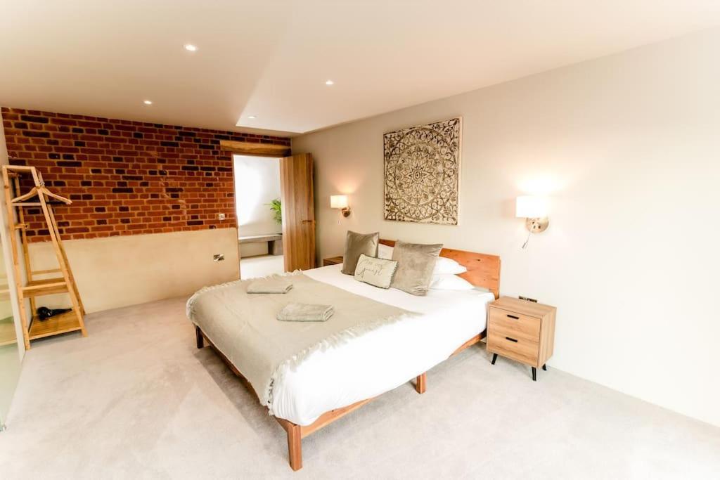 Beautiful Barn Conversion Close To The Broads Dilham Exterior foto