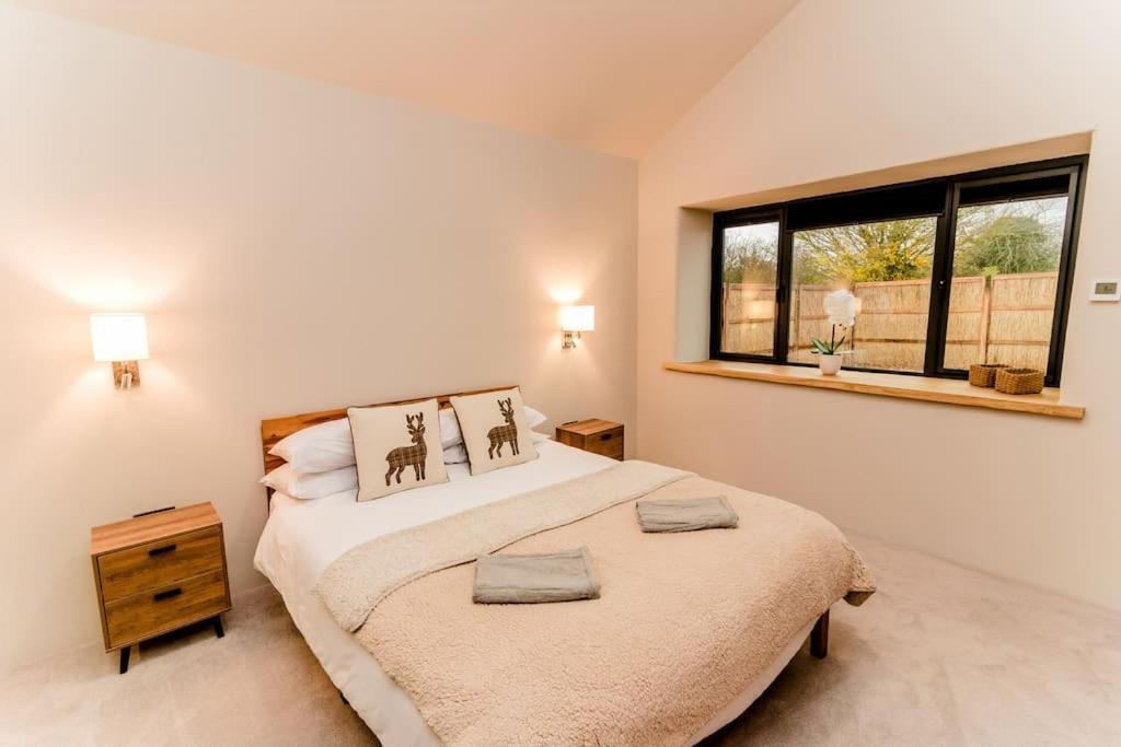 Beautiful Barn Conversion Close To The Broads Dilham Exterior foto